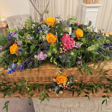 Coffin-Spray-and-Garland