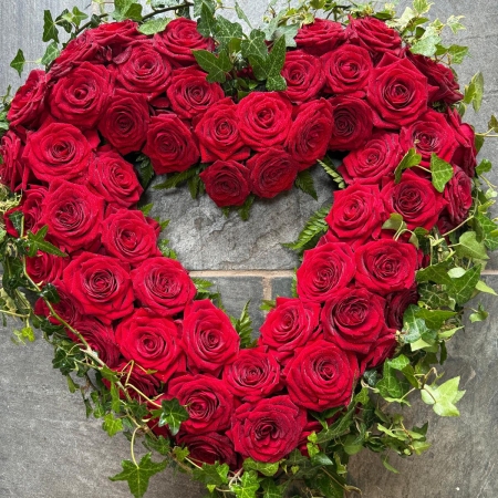 rose-open-heart